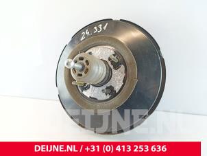 Gebruikte Rembekrachtiger Peugeot Expert (V1/VA/VB/VE/VF/VT/VY) 1.6 Blue HDi 95 16V Prijs € 42,35 Inclusief btw aangeboden door van Deijne Onderdelen Uden B.V.