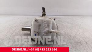 Gebruikte Hoofdremcilinder Ford Transit Custom 2.0 TDCi 16V Eco Blue 105 Prijs € 36,30 Inclusief btw aangeboden door van Deijne Onderdelen Uden B.V.