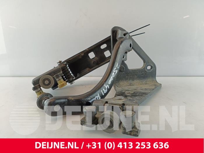 Renault Trafic Schuifdeurrol rechts O286986