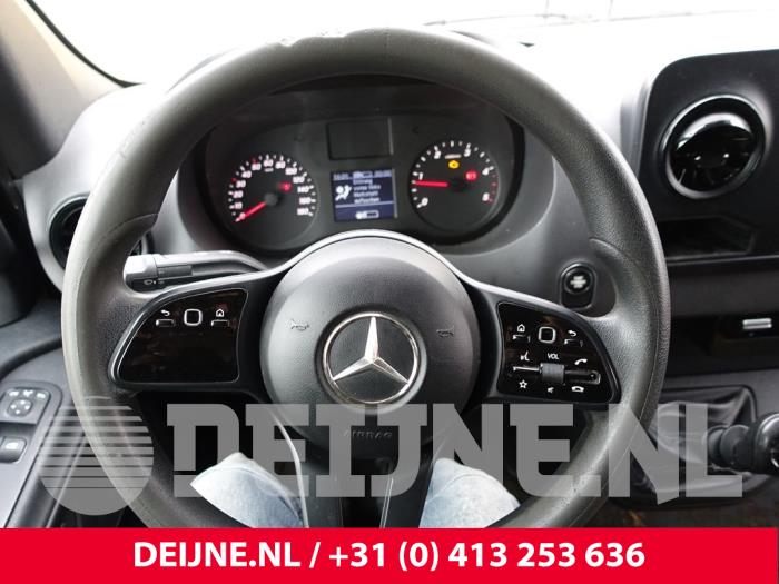 Mercedes Sprinter Left airbag (steering wheel) O287006