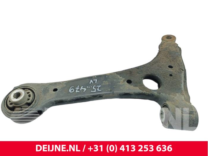 Mercedes Sprinter Draagarm onder links-voor O287020
