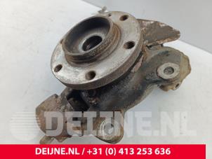 Mercedes Sprinter Achsschenkel rechts vorne O287027 foto 2