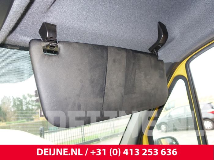 Mercedes Sprinter Zonneklep O287054