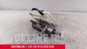 Gebruikte Hoofdremcilinder Renault Master III (FV) 2.3 dCi 125 16V FWD Prijs € 60,50 Inclusief btw aangeboden door van Deijne Onderdelen Uden B.V.