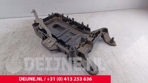 Volkswagen Caddy Battery box O287177 photo 2