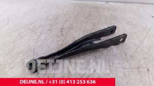 Volkswagen Crafter Engine mount O287181 photo 3