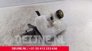 Gebruikte Hoofdremcilinder Renault Master III (FV) 2.3 dCi 135 16V FWD Prijs € 145,20 Inclusief btw aangeboden door van Deijne Onderdelen Uden B.V.