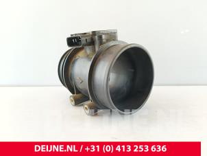 Gebruikte Luchtmassameter Volvo S60 I (RS/HV) 2.4 20V 140 Prijs € 20,00 Margeregeling aangeboden door van Deijne Onderdelen Uden B.V.