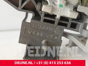 Volvo V70 Türgriff 4-türig rechts vorne O287236 foto 3