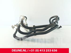 Volkswagen Crafter Kraftstoffleitung O287357 foto 2