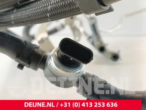 Volkswagen Crafter Kraftstoffleitung O287357 foto 3
