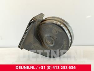 Gebruikte Toeter Volvo V90 II (PW) 2.0 D3 16V Prijs € 20,00 Margeregeling aangeboden door van Deijne Onderdelen Uden B.V.