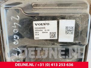Volvo V60 Engine management computer O287377 photo 2