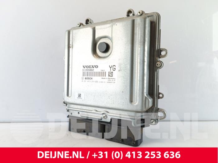 Volvo V60 Engine management computer O287396