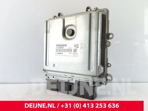 Gebruikte Computer Motormanagement Volvo V60 I (FW/GW) 2.4 D6 20V Plug-in Hybrid AWD Prijs € 30,00 Margeregeling aangeboden door van Deijne Onderdelen Uden B.V.