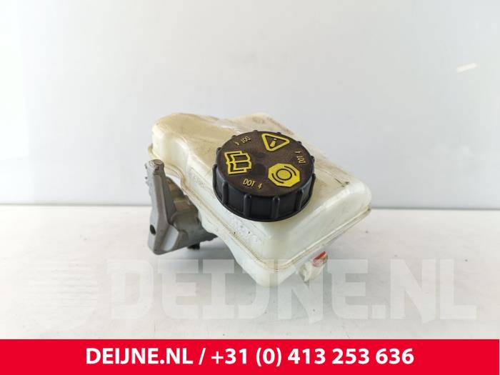 Volvo V90 Hauptbremszylinder O287399