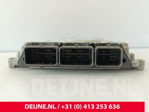 Nissan Primastar Engine management computer O287504 photo 3