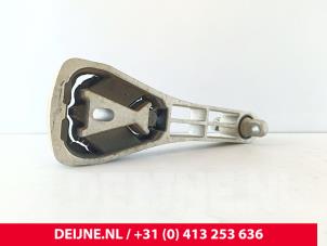 Gebruikte Motorrubber Volvo V90 II (PW) 2.0 D3 16V Prijs € 35,00 Margeregeling aangeboden door van Deijne Onderdelen Uden B.V.