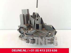 Volvo V90 Deurslot Mechaniek 4Deurs rechts-voor O287508 foto 3