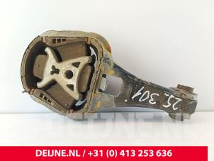 Gebruikte Motorsteun Ford Transit Custom 2.0 TDCi 16V Eco Blue 130 Prijs € 36,30 Inclusief btw aangeboden door van Deijne Onderdelen Uden B.V.