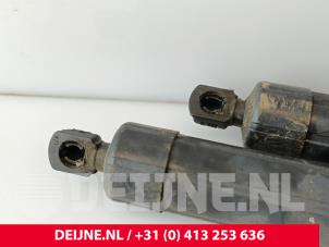 Volvo XC60 Set of tailgate gas struts O287531 photo 2
