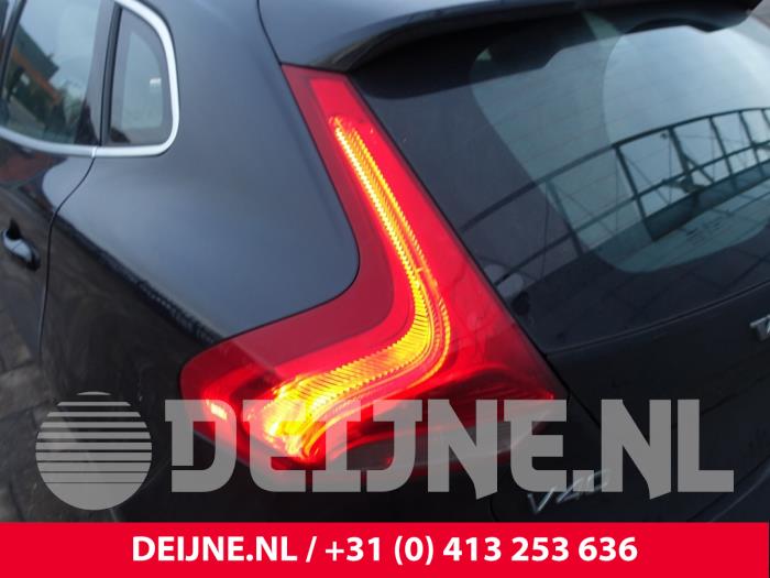 Volvo V40 Rücklicht links O287622