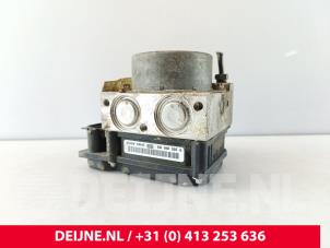 Renault Kangoo ABS Pomp O287679 foto 2