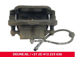 MAN TGE Front brake calliper, left O287875 photo 3