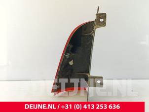 Mercedes Vito Reflektor Zierblech hinten O287906 foto 2