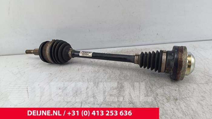 Gebruikte Steekas links-voor Volkswagen Transporter T6 2.0 TDI DRF Prijs € 157,30 Inclusief btw aangeboden door van Deijne Onderdelen Uden B.V.