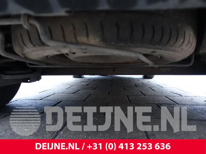 Mercedes Citan Aufhängemechanik Reserverad O287964