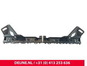 Renault Trafic Bumpersteun links-voor O9990002346 foto 2