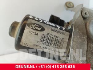 Ford Transit Custom Scheibenwischermotor vorne O288005 foto 2