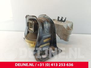 Mercedes Citan Motorlager O288011 foto 2