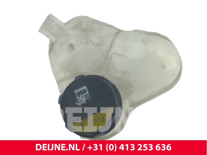 Volvo XC40 Expansion vessel O288022
