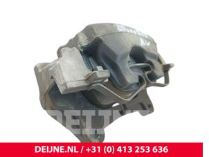 Volvo XC40 Front brake calliper, right O288032 photo 3