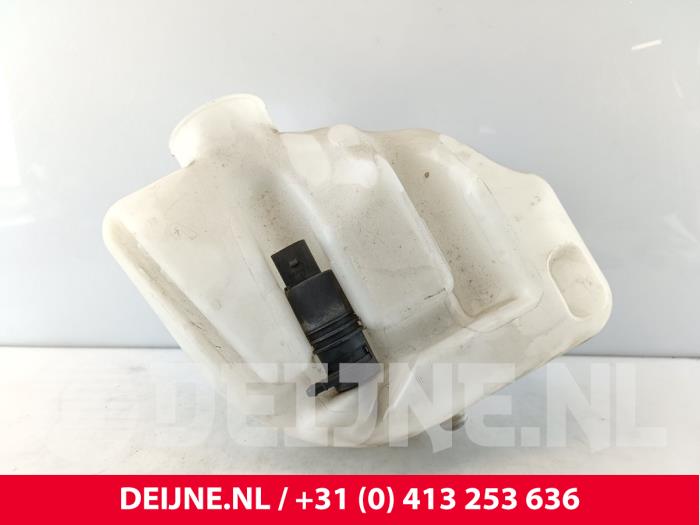 Mercedes Vito Ruitensproeiertank voor O288042