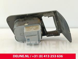 Volkswagen Caddy Mirror switch O288050 photo 2