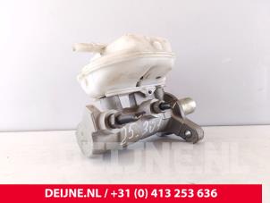 Gebruikte Hoofdremcilinder Ford Transit Custom 2.0 TDCi 16V Eco Blue 130 Prijs € 54,45 Inclusief btw aangeboden door van Deijne Onderdelen Uden B.V.