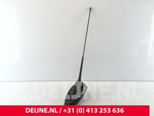 Gebruikte Antenne Mercedes Sprinter Tourer 3,5t (907.7) 311 CDI 2.0 D RWD Prijs € 24,20 Inclusief btw aangeboden door van Deijne Onderdelen Uden B.V.