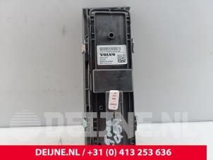 Volvo XC40 Electric window switch O288169 photo 2
