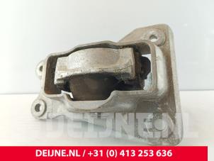 Volvo V90 Motorsteun O288204 foto 2