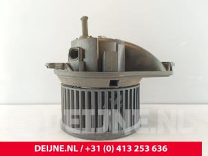 Mercedes Sprinter Kachel Ventilatiemotor O288280 foto 2