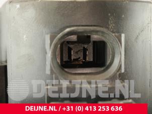 Mercedes Sprinter Kachel Ventilatiemotor O288280 foto 3