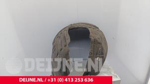 Gebruikte Modderkuip Volvo V40 (MV) 1.6 D2 Prijs € 30,00 Margeregeling aangeboden door van Deijne Onderdelen Uden B.V.