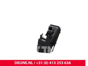Volkswagen Transporter Ruitensproeiertank voor O9990003086 foto 4