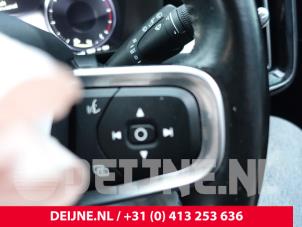 Volvo XC40 Lenkrad O288481 foto 3