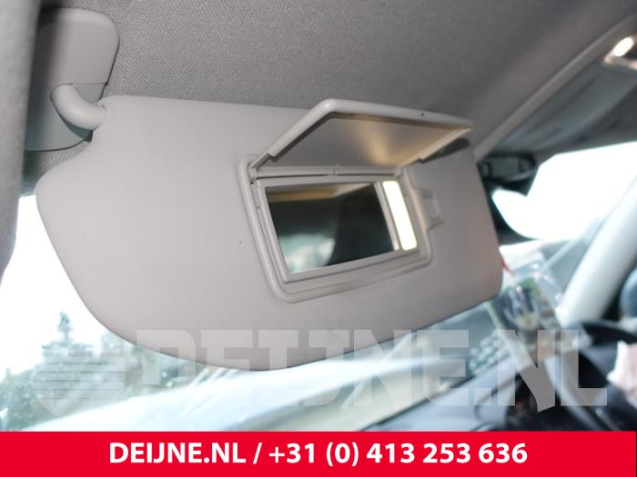 Volvo XC40 Sonnenblende O288490