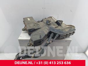 Gebruikte Adblue tank MAN TGE 2.0 TDI Prijs € 363,00 Inclusief btw aangeboden door van Deijne Onderdelen Uden B.V.