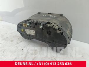 Mercedes Vito Odometer KM O288554 photo 3